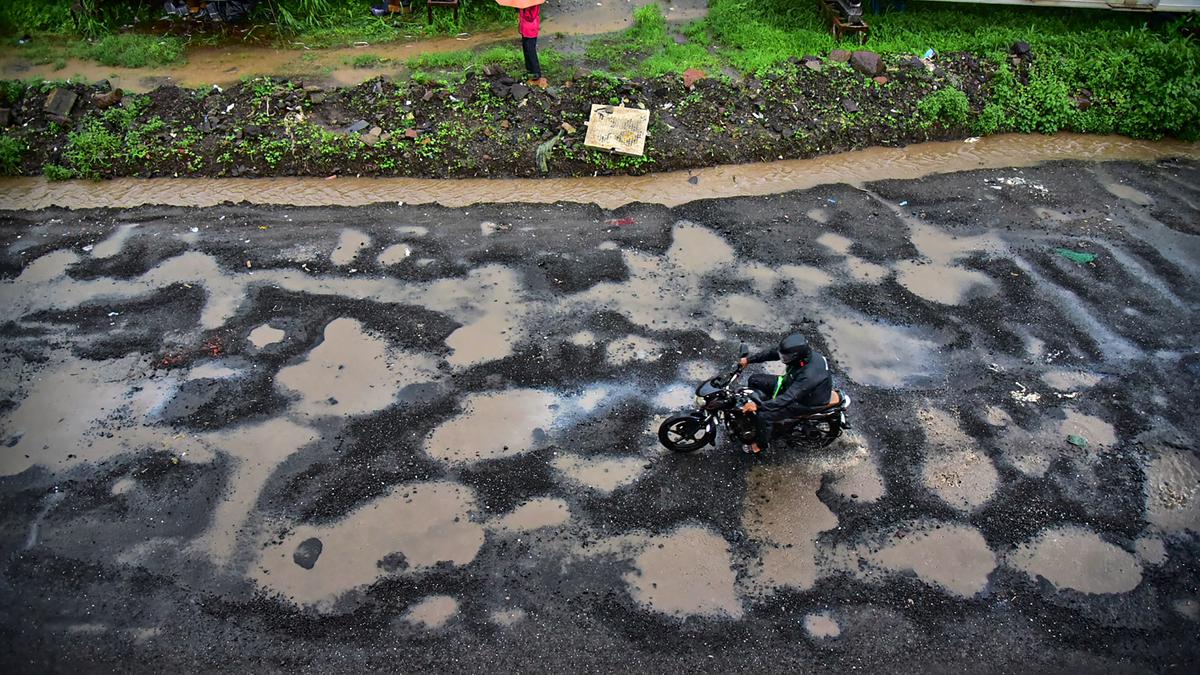 Mumbai roads will be free of potholes in two-and-half years: Eknath Shinde