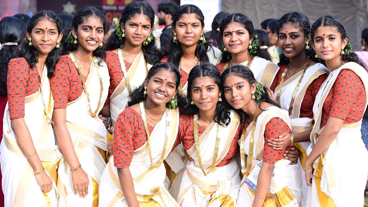 Malappuram, Vengara, Mankada vie for top position in school arts fest