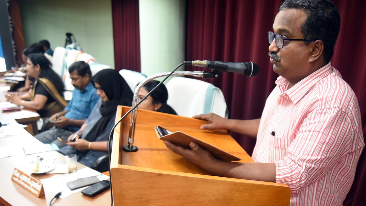 Kozhikode District Panchayat Budget focusses on health, agriculture