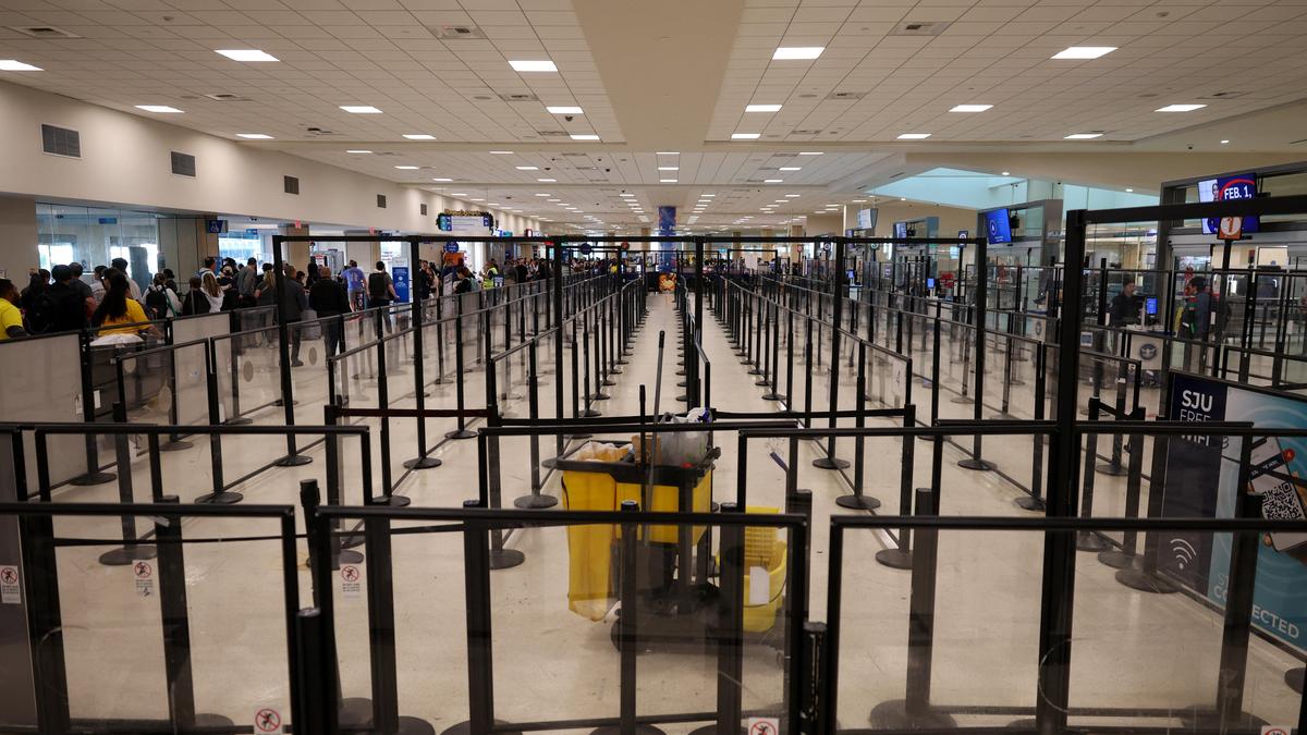 Maduro's capture in Venezuela disrupts Caribbean holiday travel, hundreds of flights cancelled