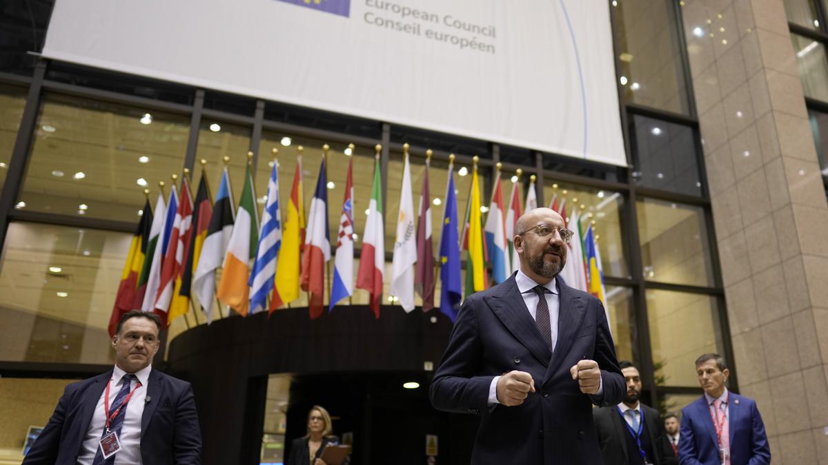 EU leaders face a new showdown with Hungary as they seek to unblock economic aid to Ukraine