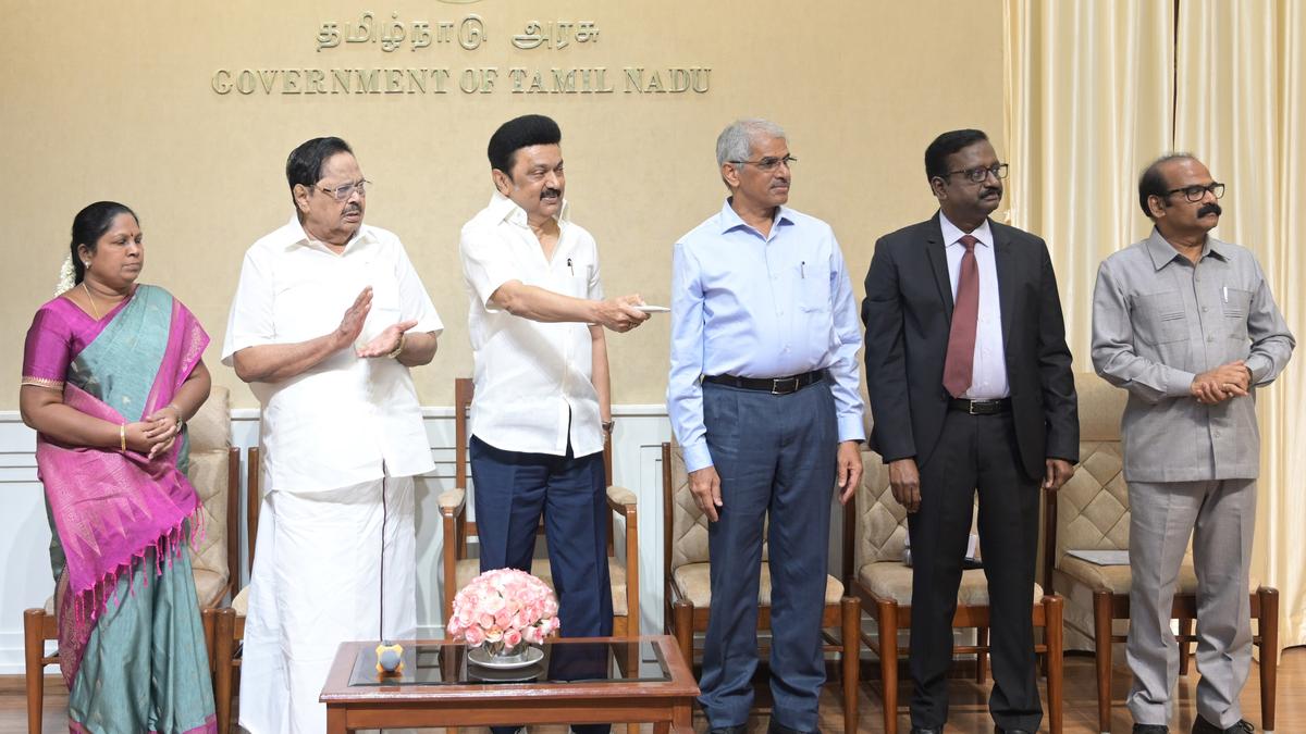 Stalin inaugurates Athikadavu-Avinashi project