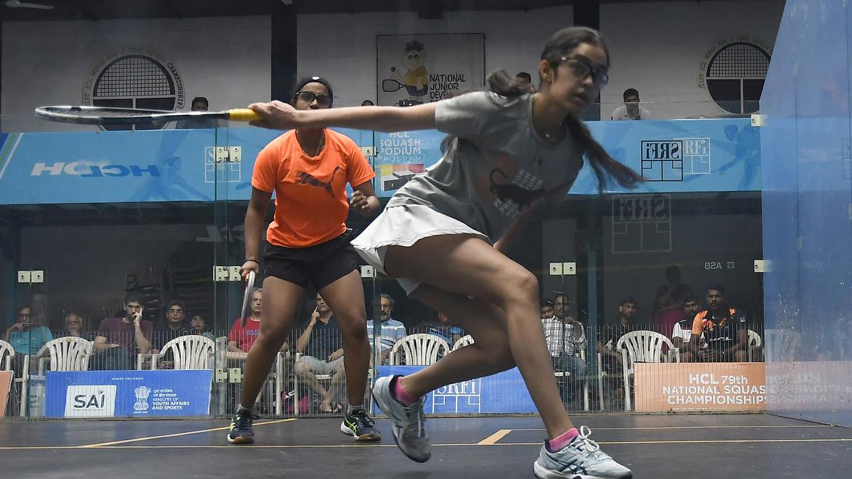 Second seed Anahat Singh (Delhi) defeated Pooja Arthi (Tamil Nadu) 11-6, 11-8, 11-4 and Diya Yadav (Karnataka) 11-7, 11-2, 11-2 in the round-of-16 and quarterfinal matches to make it to the women’s semifinals in Chennai on Tuesday.