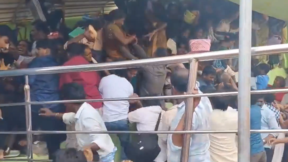 Andhra Pradesh stampede LIVE: Several feared dead in stampede at Srikakulam's Venkateswara Swamy Temple