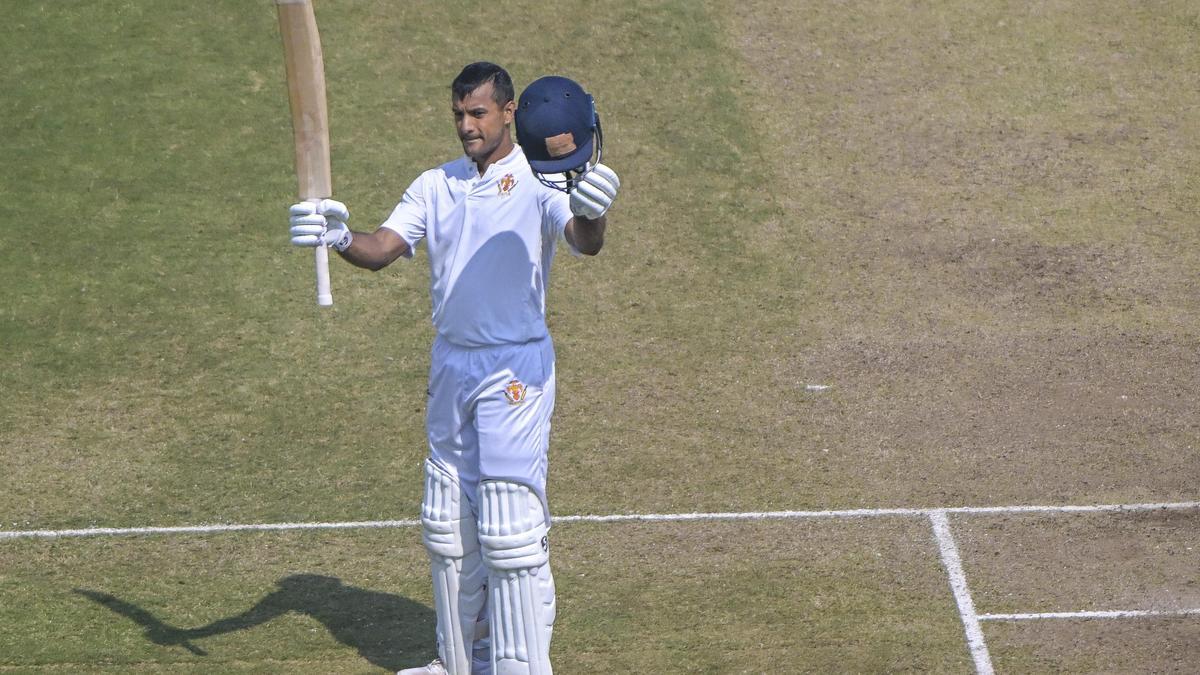 Mayank ve Abhinav, Karnataka adına berabere kaldı