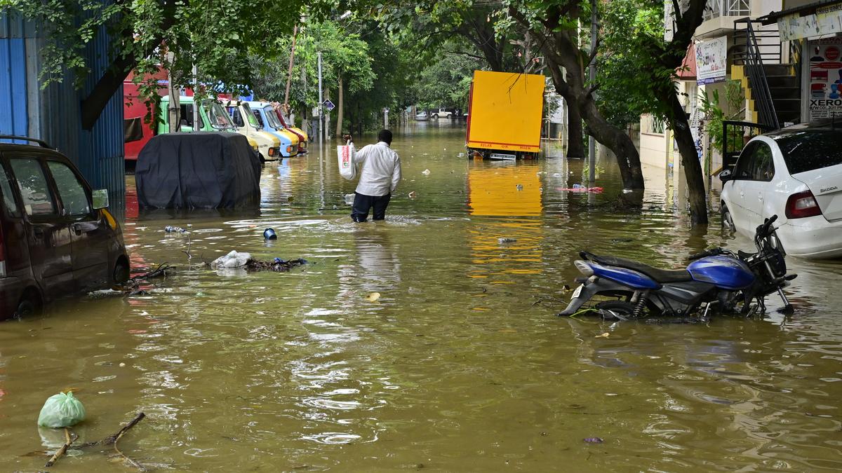 Many areas in Bengaluru engulfed in darkness as Bescom suffers infrastructure damage