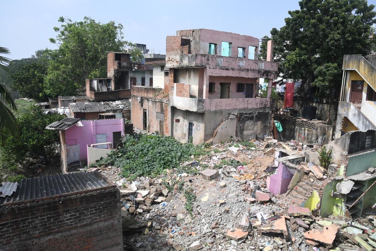 A view of the Moovendar Nagar tenement in Anna Nagar in Chennai. Since the colony is located close to the Cooum River, some residents, despite being allotted land under the MUDP, have been evicted