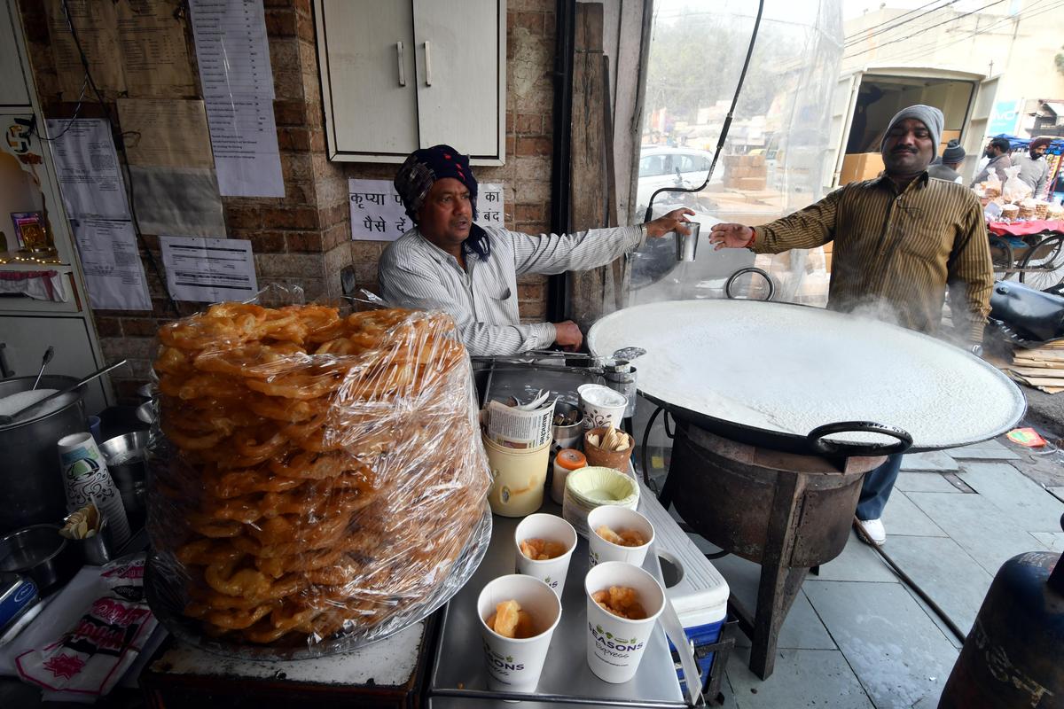  Doodh Jalebi at Makhan Lal Tika Ram Shop at Kashmiri Gate, in Old Delhi