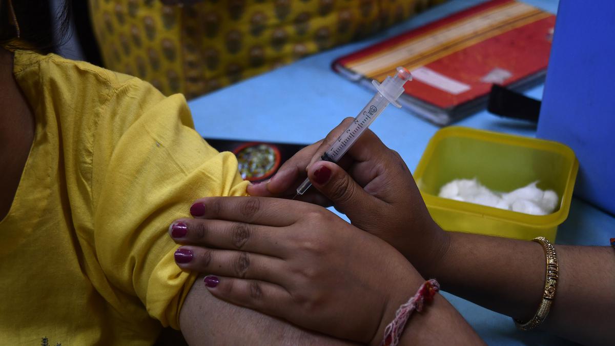 India approves ‘precaution’ doses of COVID-19 vaccine for all over 18 from April 10