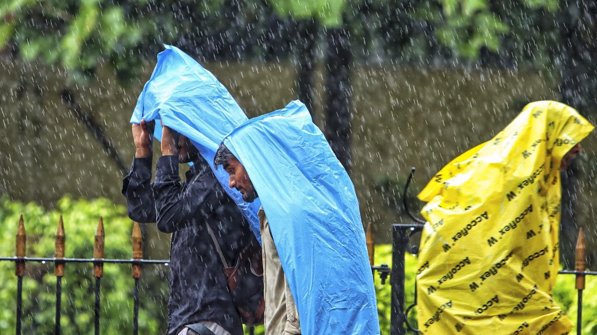 Light to moderate rain predicted in Delhi