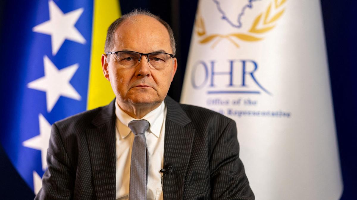 International envoy for Bosnia who clashed with Serb leader to step down