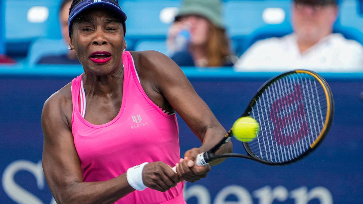 Venus Williams beats top-20 player for first time in four years, advances in Cincinnati