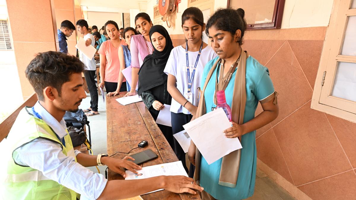 Karnataka | No increase in fee for medical courses this year