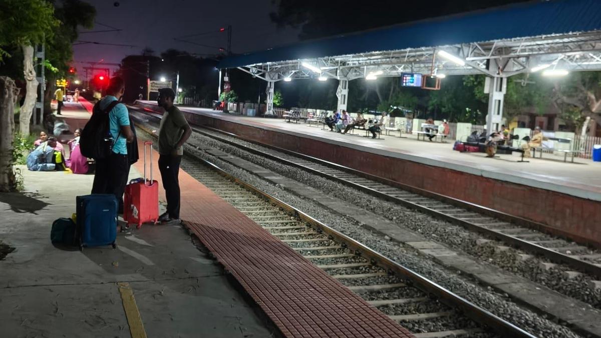 Rail users demand better facilities in Sivakasi railway station