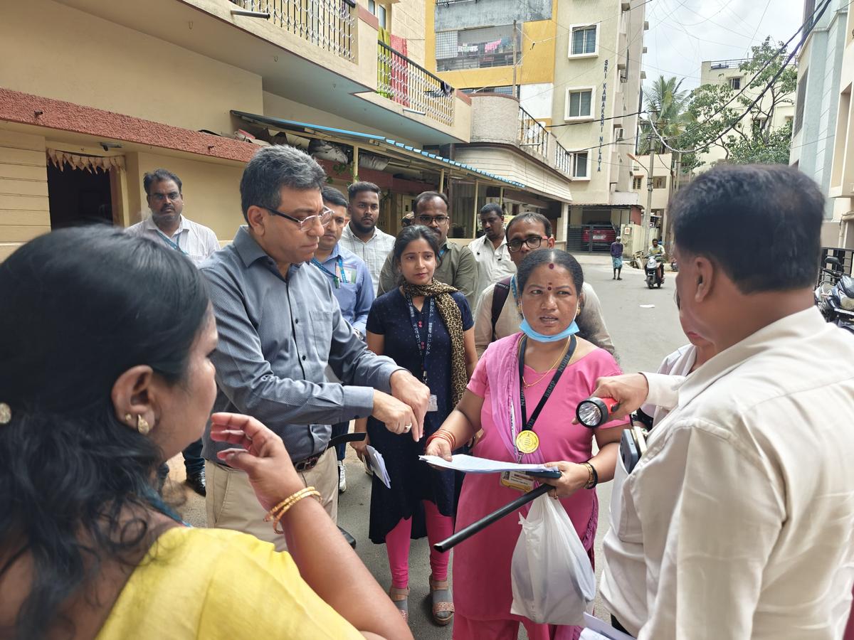 BBMP’s chief commissioner Tushar Girinath and his team inspecting residences across the city.