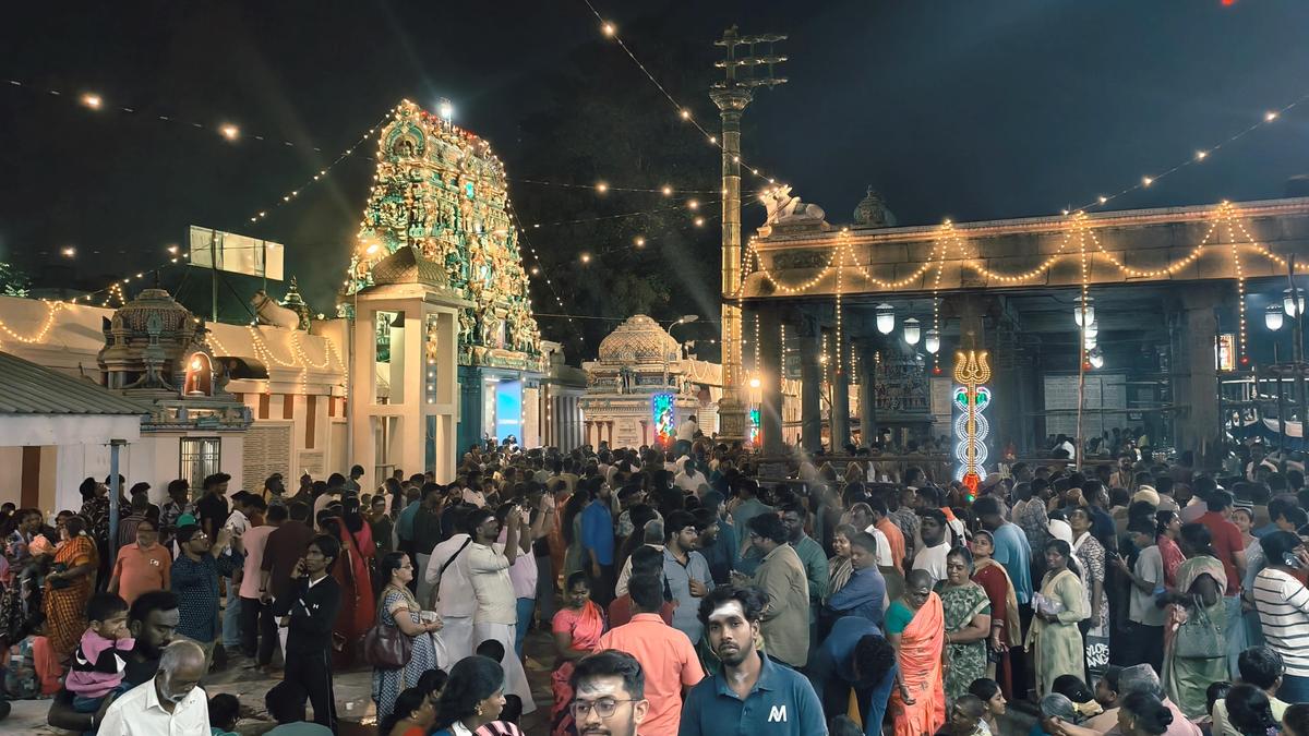 Kapaleeswarar Temple gopurams light up in colourful hues