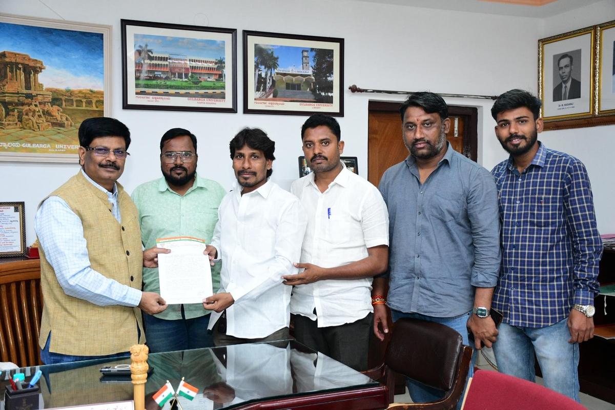 BJP Yuva Morcha seeks probe into 'irregularities' in Gulbarga University -  The Hindu