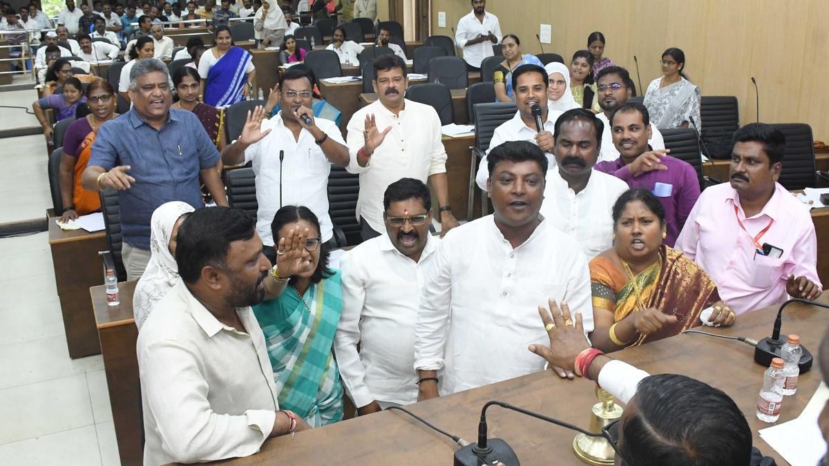 Councillors now decide to find land for new graveyards as issue rocks HDMC meeting