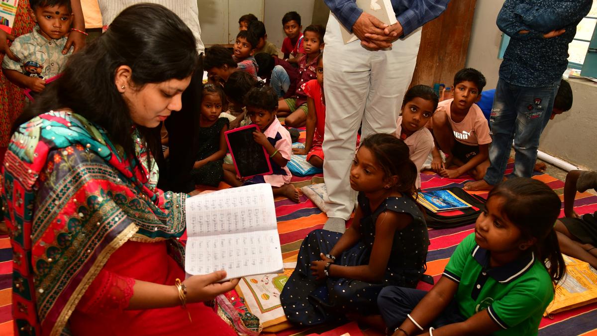 Karimnagar Collector visits special school for children of migrant labourers from Odisha