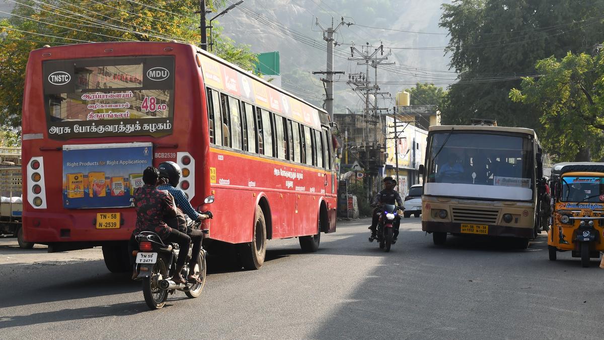 Bus stops at Tirupparankundram a menace to road users