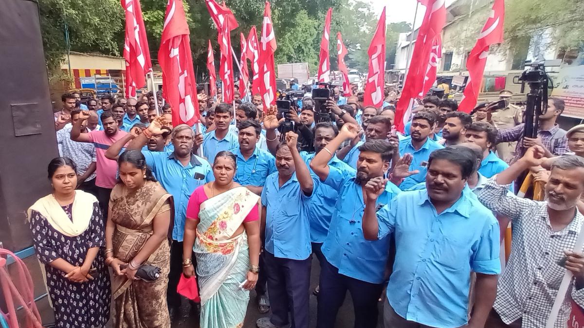 Metrowater labour union stages protest seeking permanent jobs and increase in wages