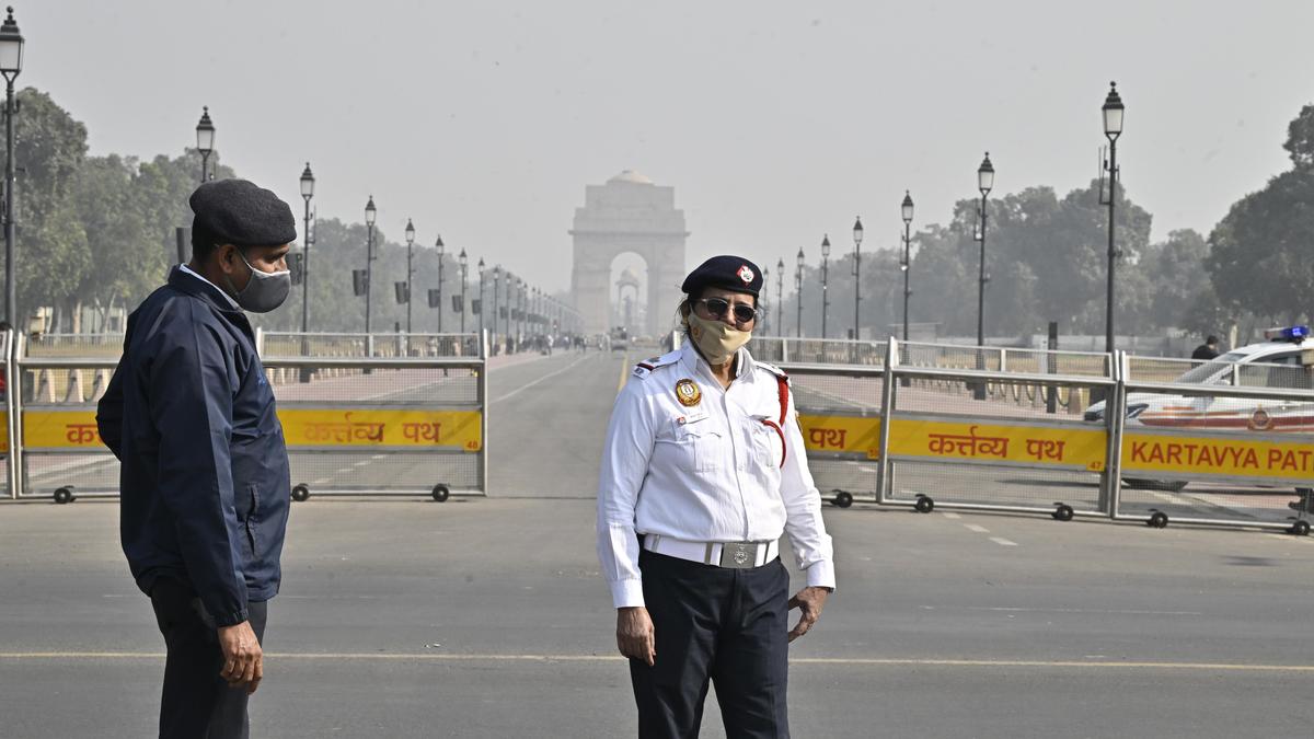 Delhi's air quality improves slightly, enters 'poor' category with AQI 299; cold wave forecast for Dec. 5