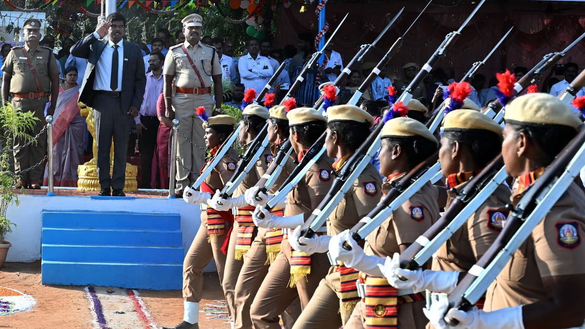 Colourful programmes by schoolchildren, patriotic fervour mark Republic Day celebrations in Tiruchi