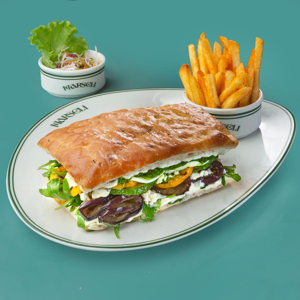 Magnifico Burrata Foccacia