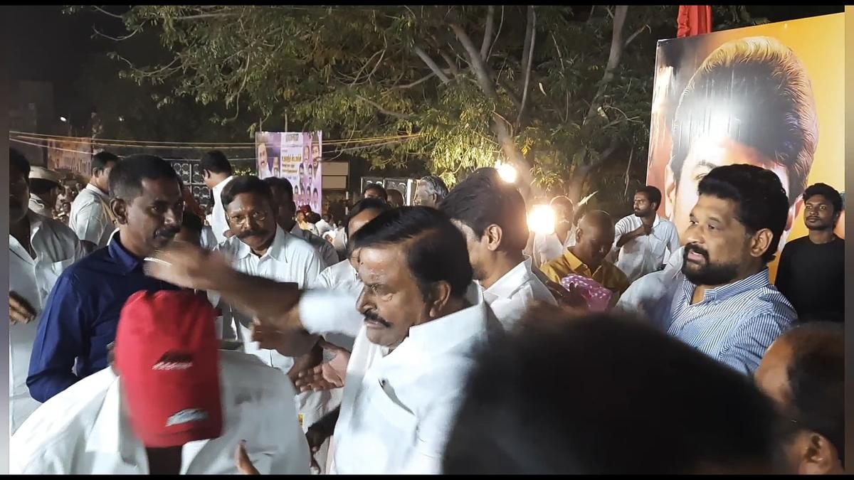 Watch | T.N. Minister K.N. Nehru pushes DMK cadre who attempted to get close to Minister Udhayanidhi Stalin in Salem, video goes viral