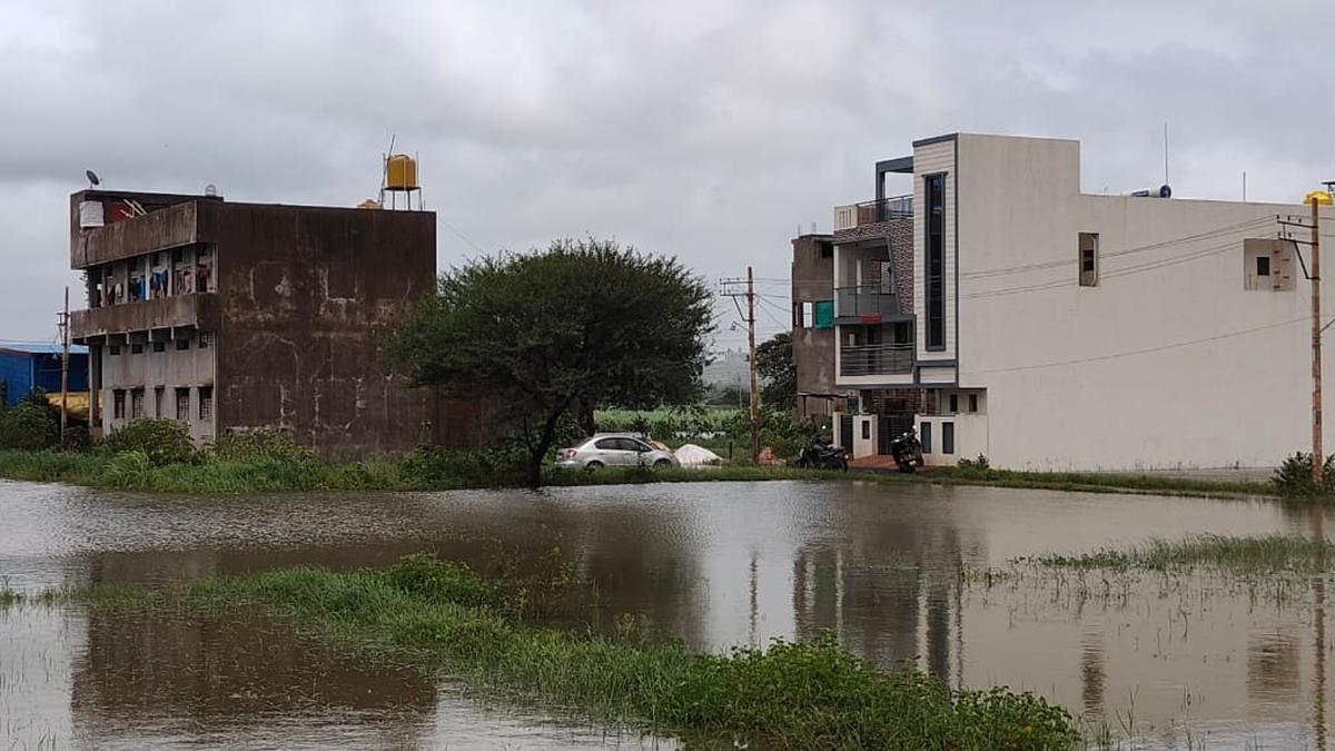 Water levels in rivers remain high in Belagavi district