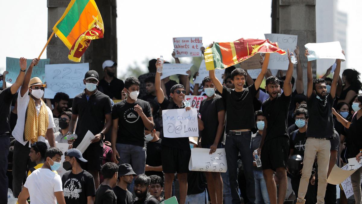 Sri Lankan police fire tear gas, water cannons to quell protests in front of PM Mahinda Rajapaksa’s home