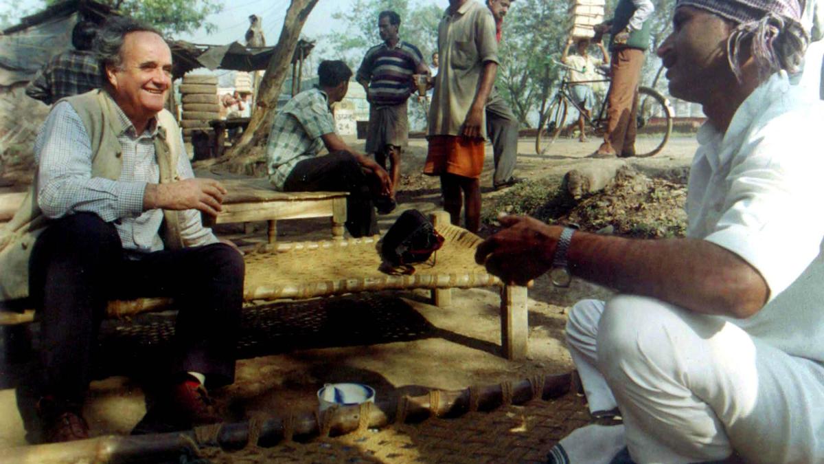 Finding his mark: Tully’s books chronicled India on the move