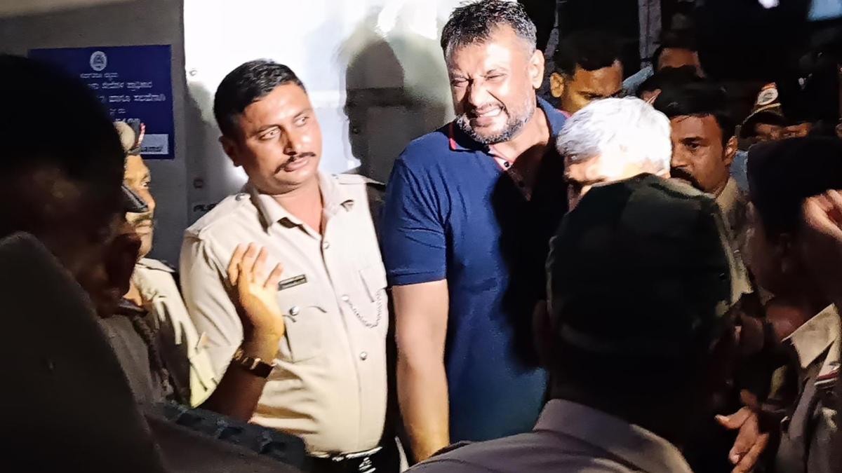 SC refuses to cancel bail of actor Darshan, others in murder case