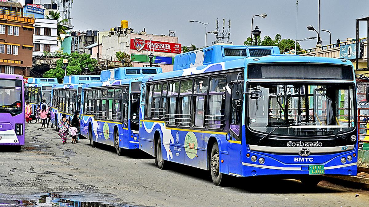 https://th-i.thgim.com/public/incoming/8tnh7g/article69671782.ece/alternates/LANDSCAPE_1200/IMG_BMTC_Electric_bus_2_1_3QCQQJ20.jpg