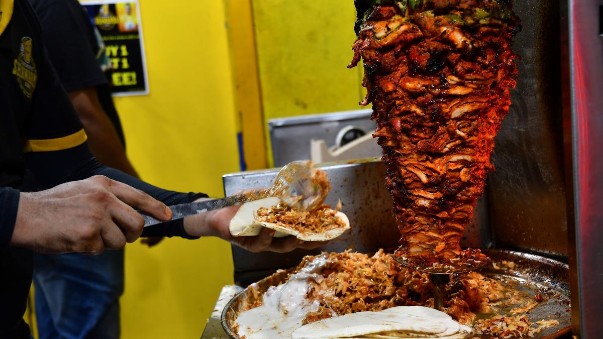 Schoolgirl dies after consuming shawarma in Namakkal, 43 others hospitalised