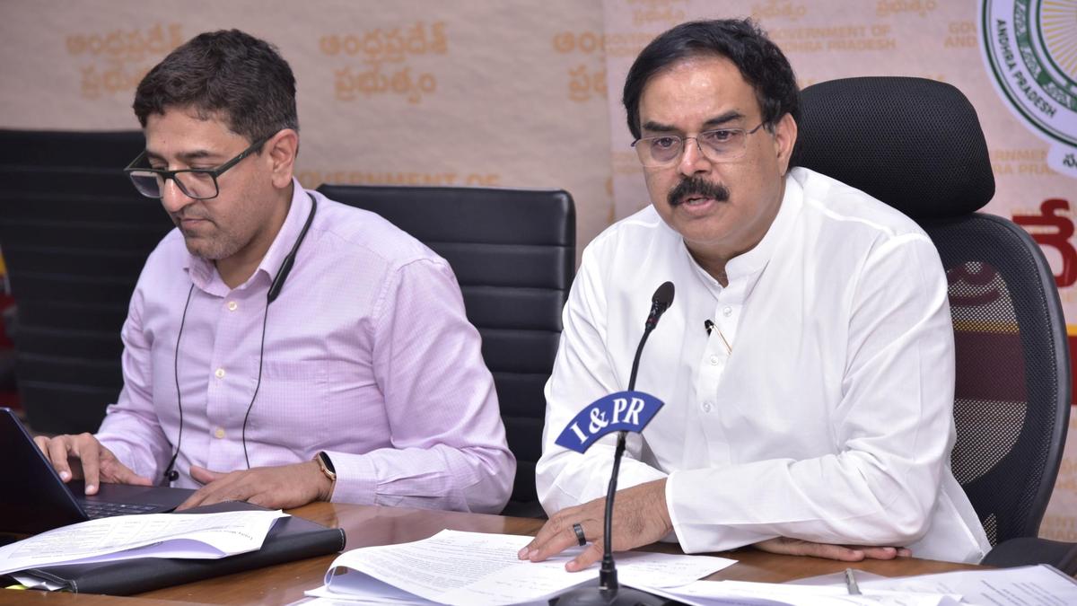 Cabinet to promote use of PNG, targets to give 10 lakh connections in Andhra Pradesh