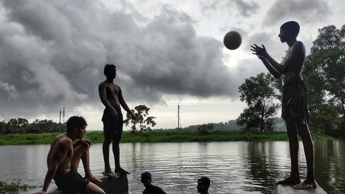 Heavy rains leave trail of destruction in Kerala’s central Travancore region