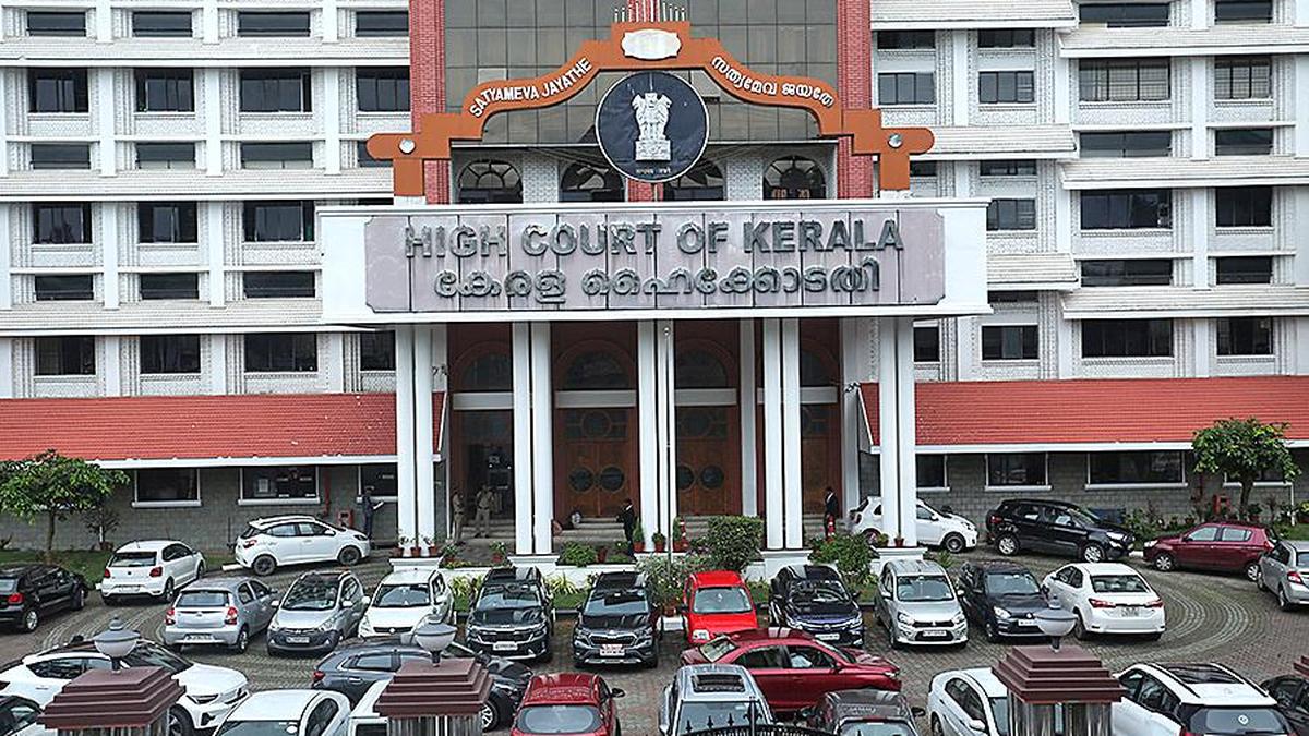 &lsquo;What was TDB doing?&rsquo;: Kerala HC raps Devaswom board in Sabarimala gold case