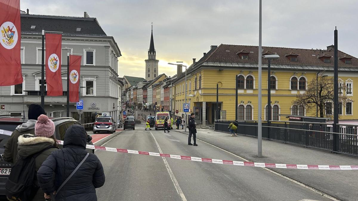 Austria stabbing: Suspect had an ’Islamic terror motive,’ officials say