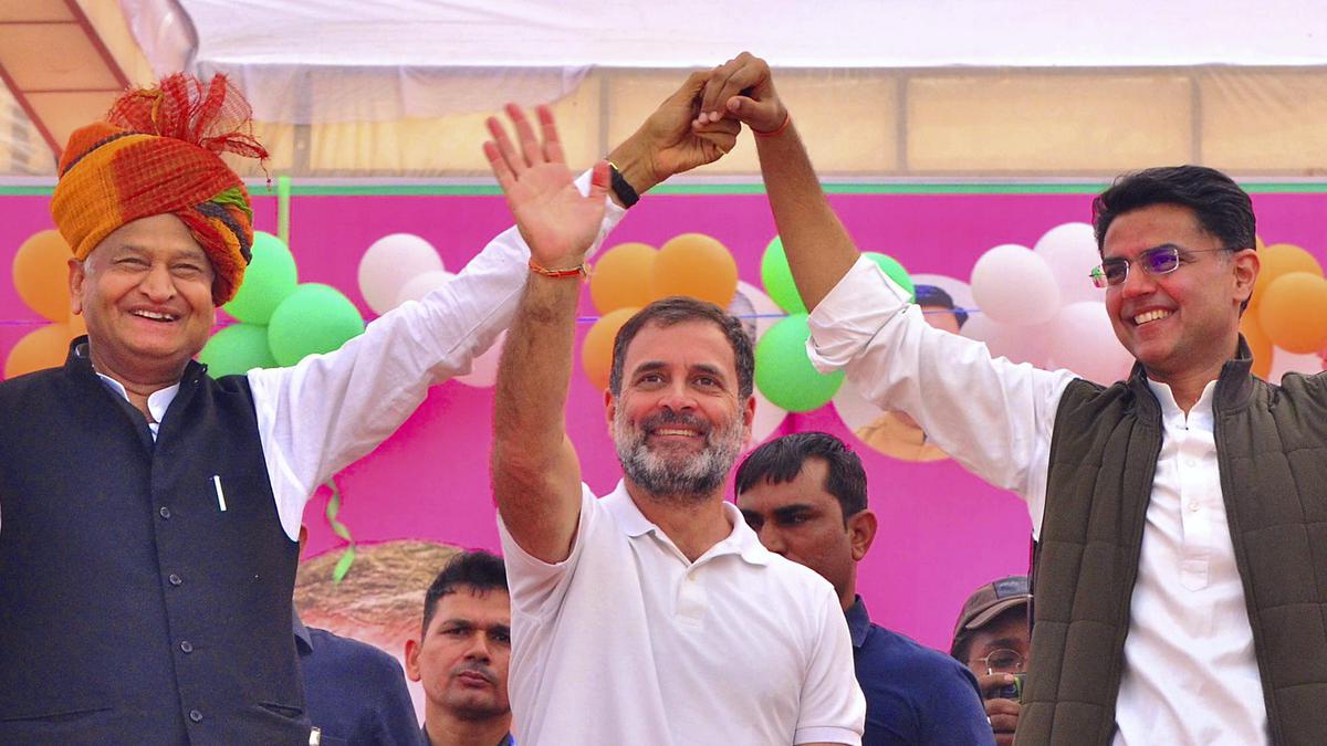 Ashok Gehlot-Sachin Pilot make one last effort to put up an united front