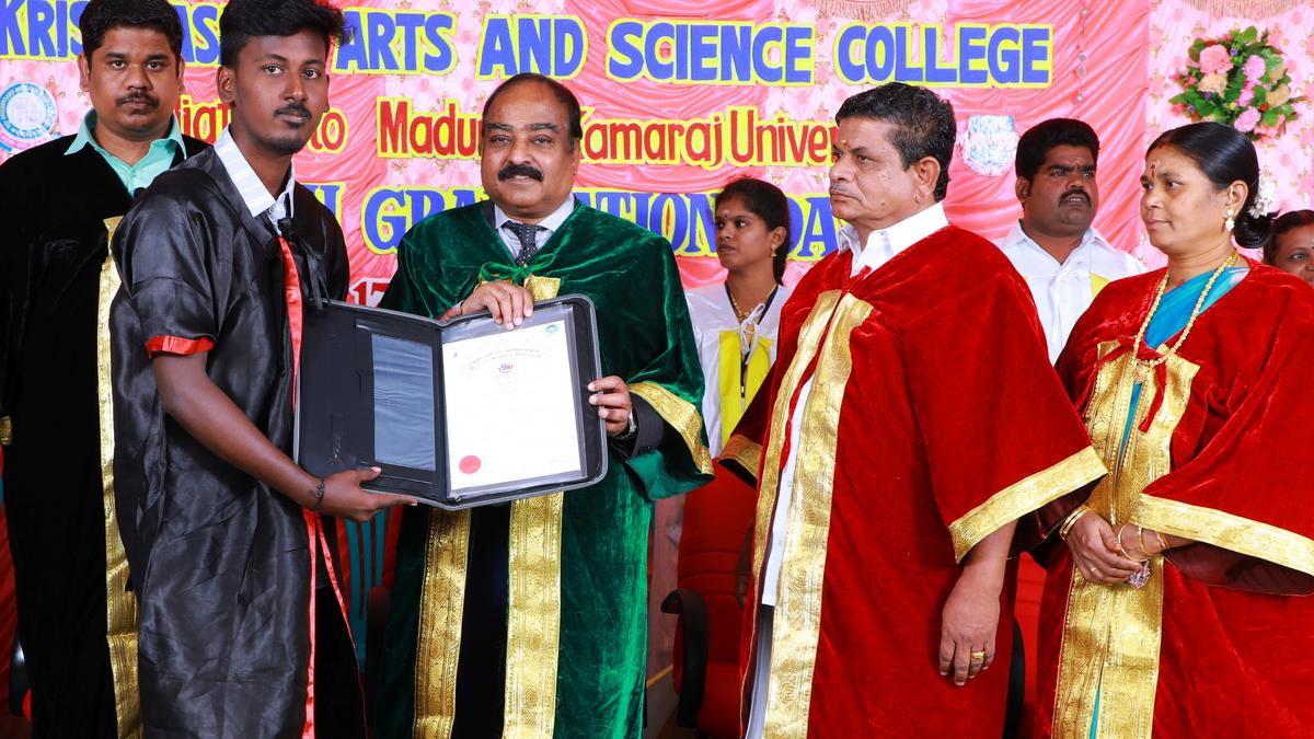 Students should exhibit virtues throughout their life, says VC