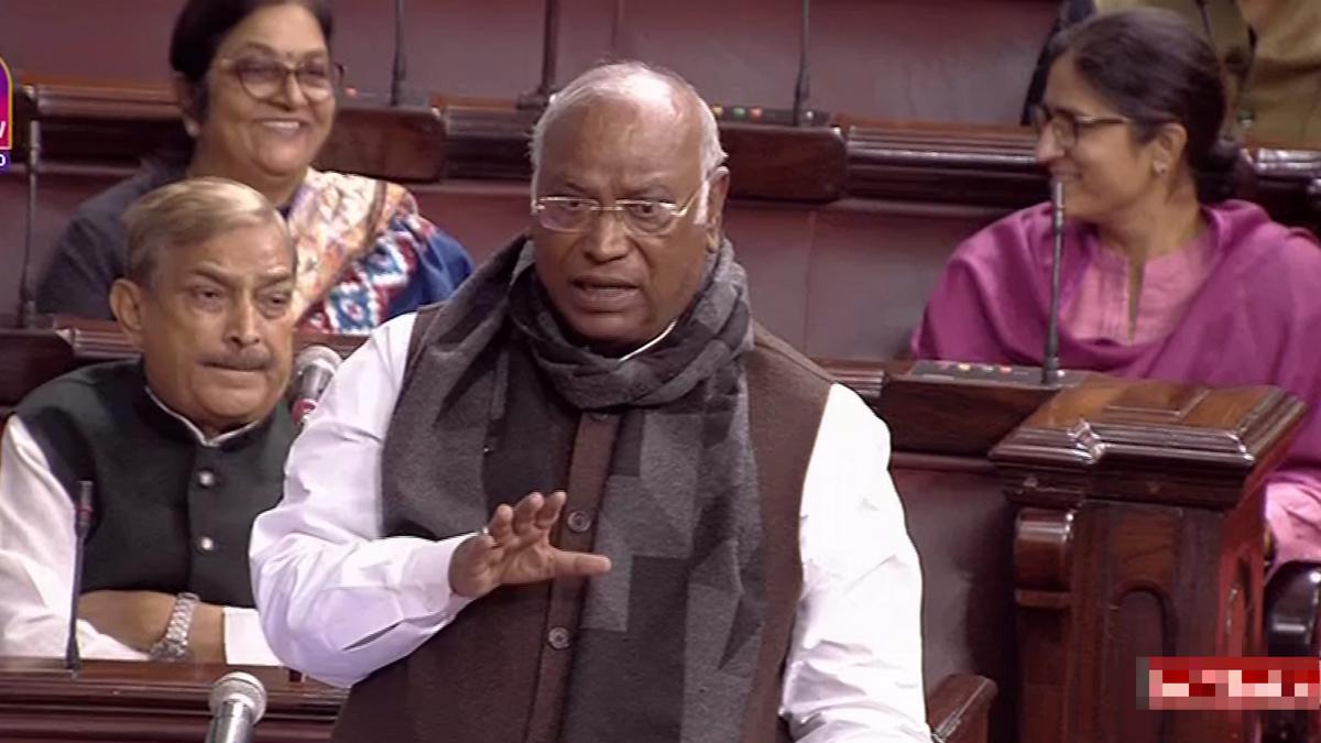 BJP's 'use and discard' policy responsible for plight of Kashmiri Pandit employees: Mallikarjun Kharge