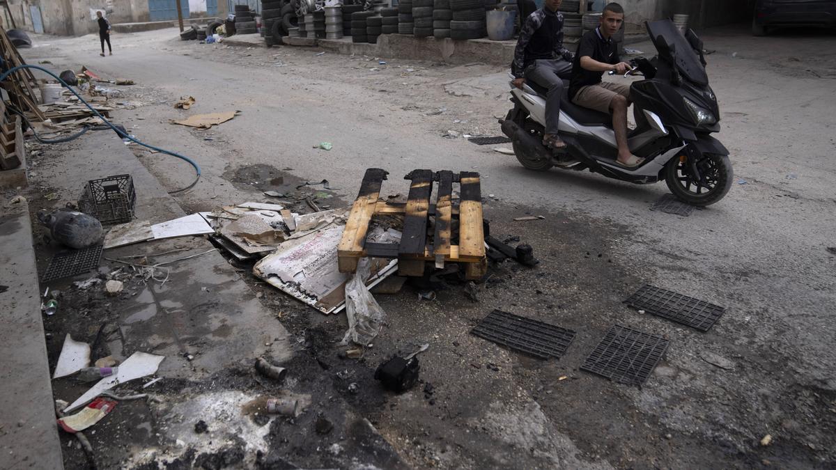 Israeli forces kill Palestinian teen in West Bank raid, Palestinian officials say