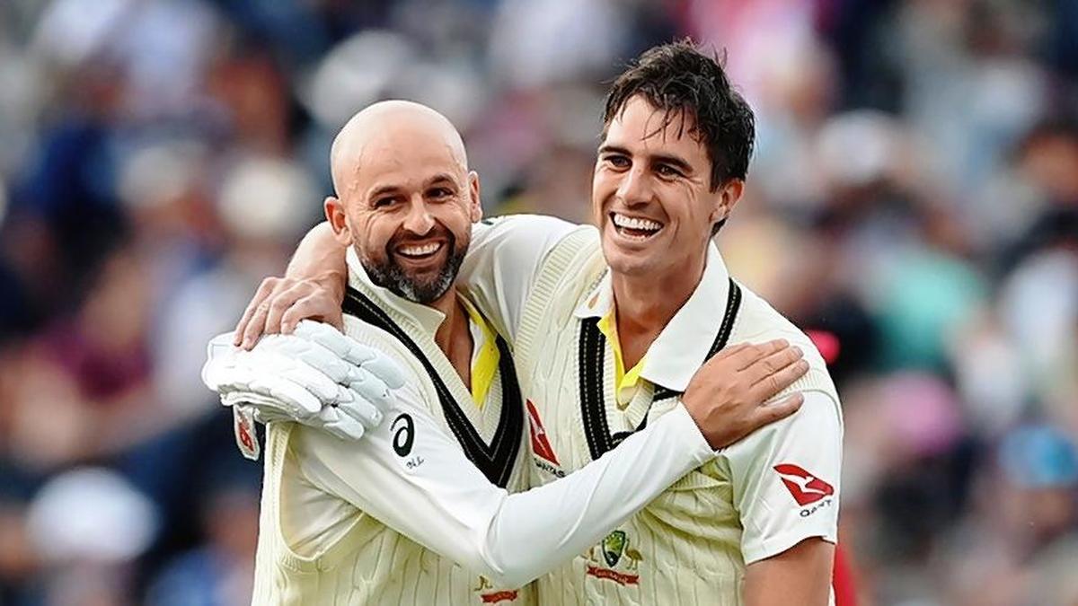 Pat Cummins, Nathan Lyon keluar dari Ashes Test keempat