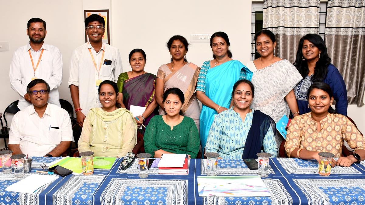 ‘Speak2Us’, a mental health helpline in Madurai, gives the much needed emotional support