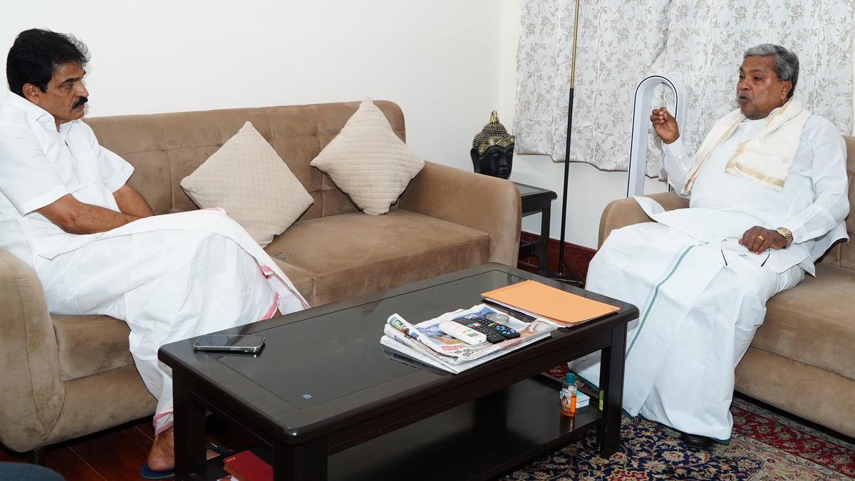 Siddaramaiah meets party top brass, awaits Rahul’s nod for Cabinet reshuffle, filling four seats in Council