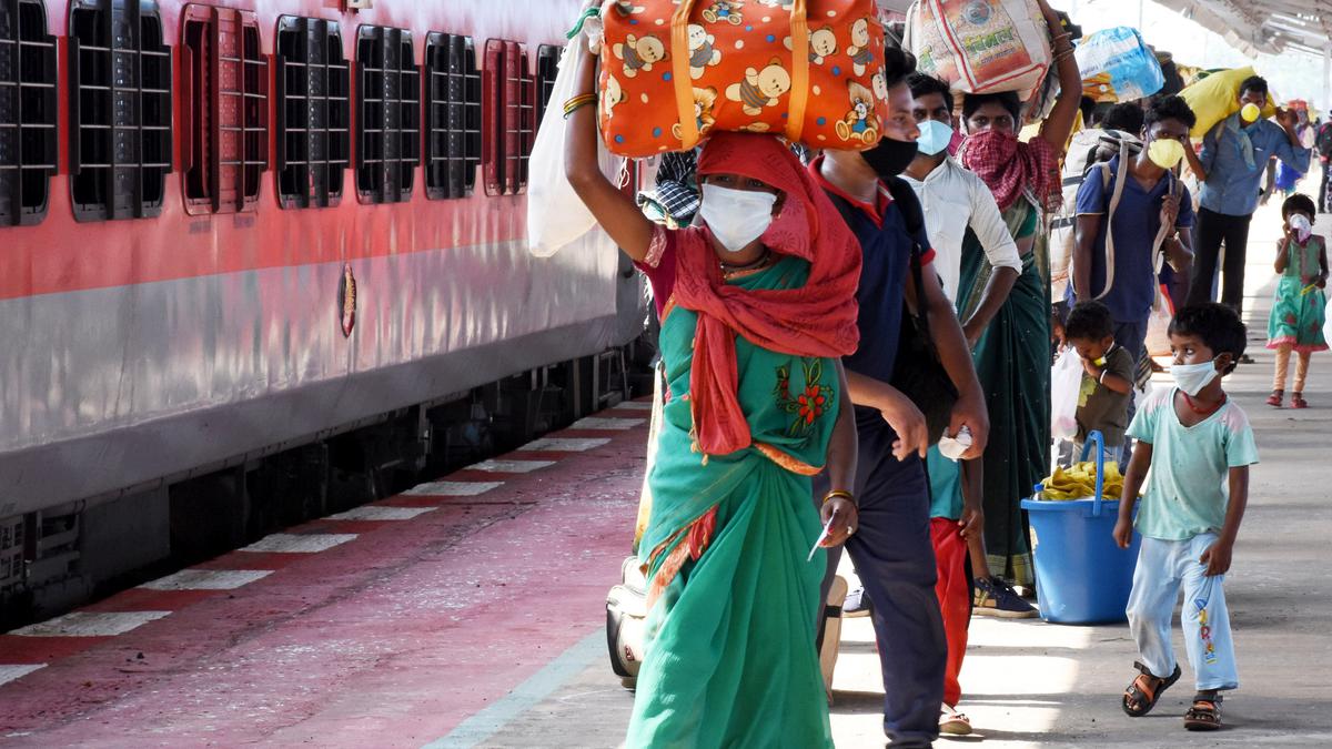 A journey with migrants in an unreserved general coach on Coromandel Express