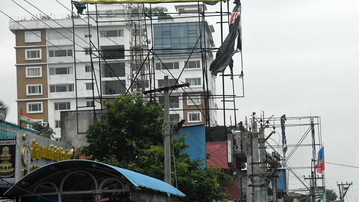 Government decides to permit hoardings in urban areas, residents and experts slam the move