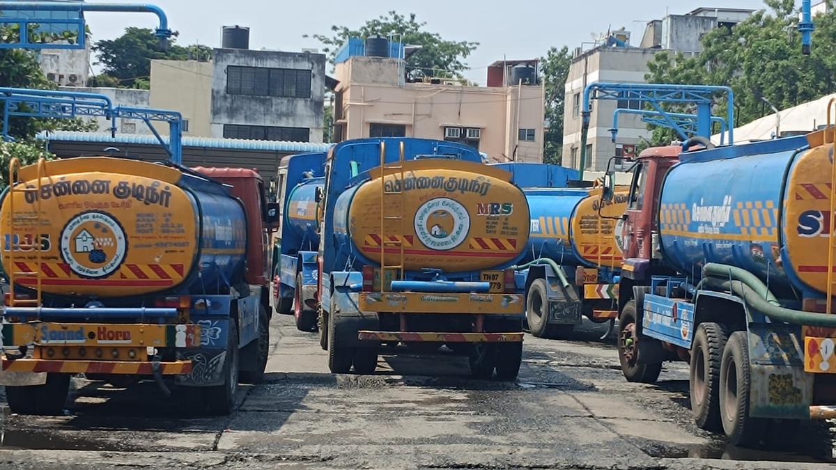 Mobile water supply in Chennai to be hit from June 1 as Metrowater lorries plan to go on strike