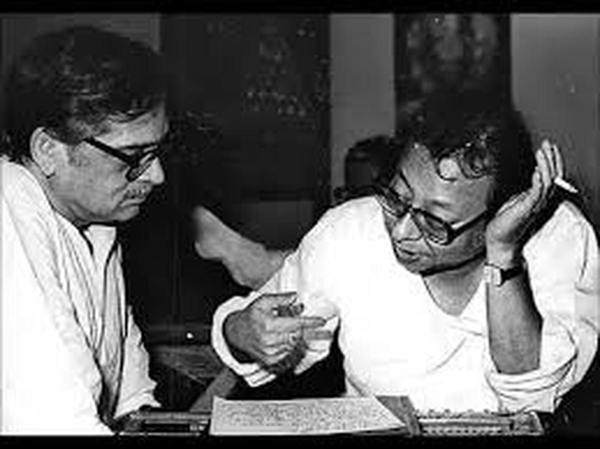Gulzar was closely associated with S.D. Burman but had a successful collaboration with Pancham Gulzar was closely associated with S.D. Burman but had a successful collaboration with Pancham